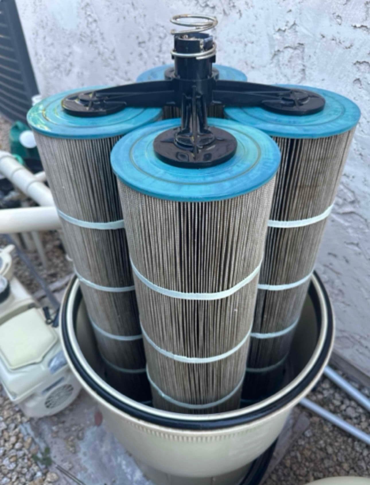 Sparkling Pool Water Through Expert Filter Cleaning image